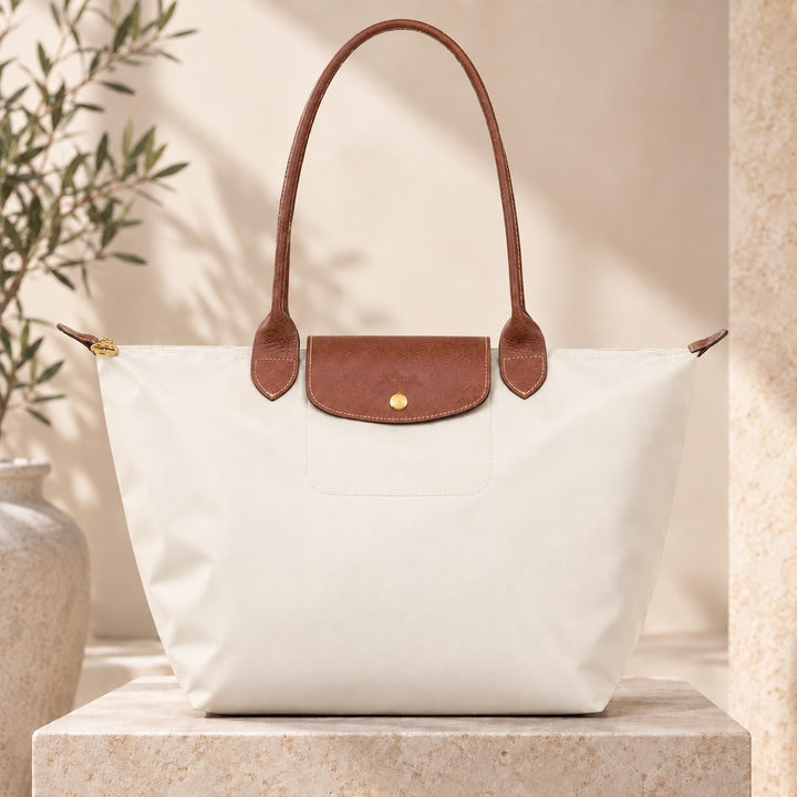 Grande Tote, Χαρτί