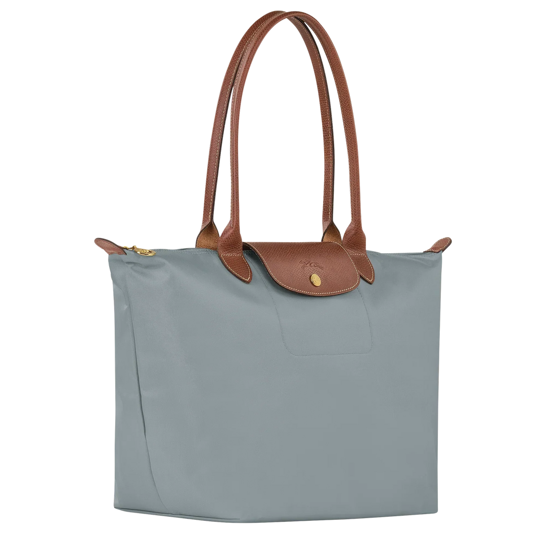 Grande Tote, Ατσάλι