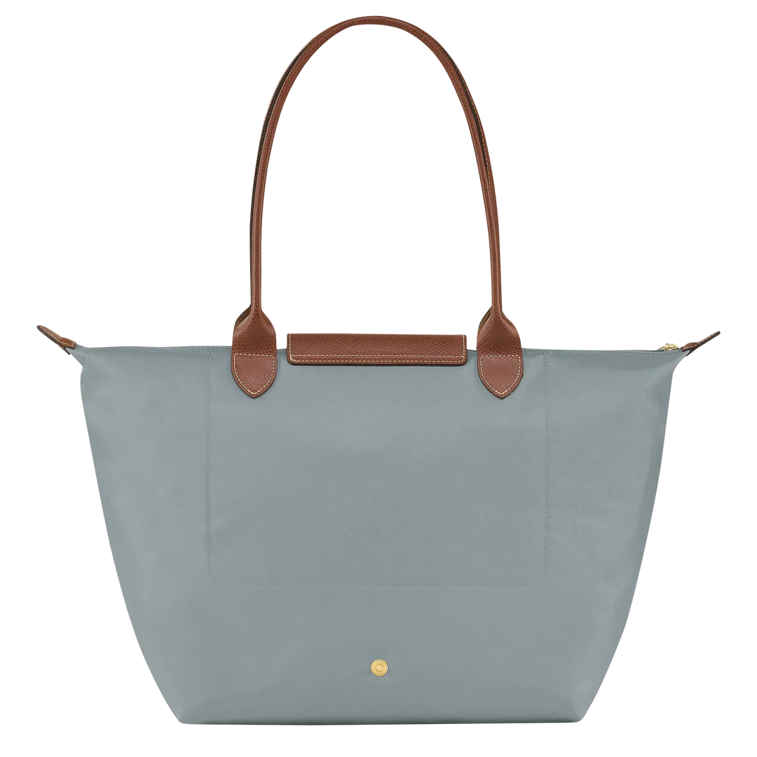 Grande Tote, Ατσάλι