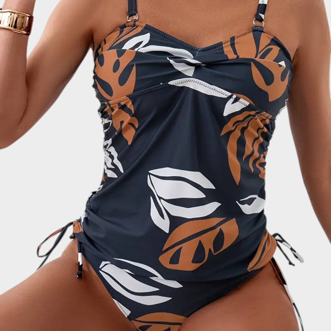 Eustaquia™ | Ολόσωμο μαγιό τροπικού στυλ με λεπτομέρεια κορδονιού