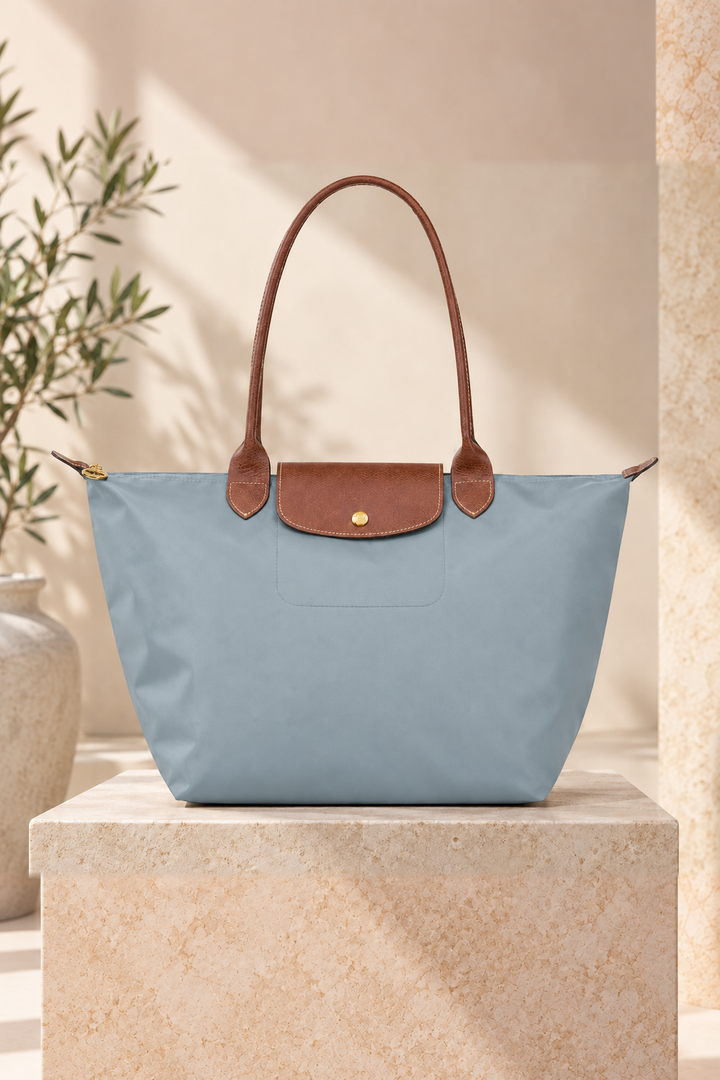 Grande Tote, Ατσάλι